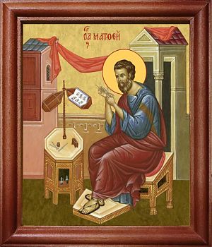 Икона Матфея апостола и евангелиста в киоте | Размер 13х16 см | 42003-22 (09М6)