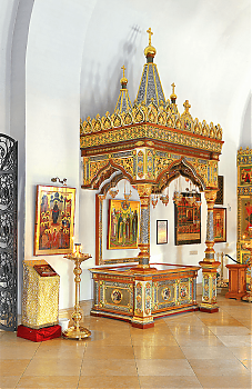 Сень в соборе Рождества Пресвятой Богородицы, Зачатьевский женский монастырь