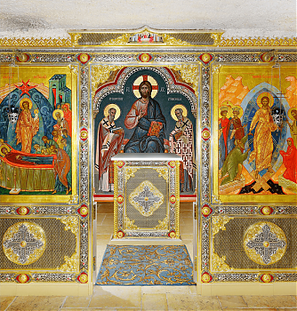 Изготовление иконостаса и убранства. Успенская церковь (Зачатьевский монастырь), г. Москва